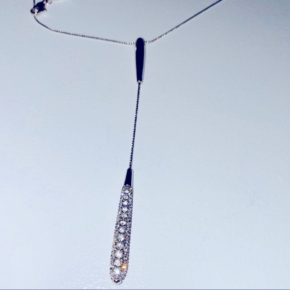 Swarovski CYPRESS PENDANT, WHITE, RHODIUM PLATING‎